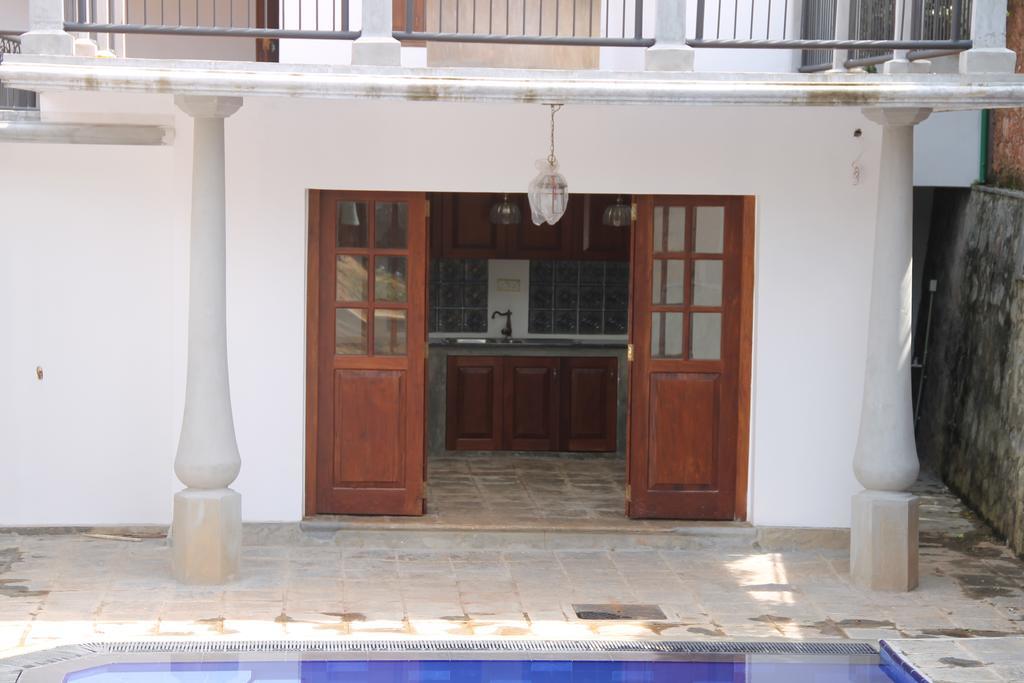 Siriniwasa Luxury Villa With Private Pool Induruwa Exterior photo
